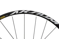 Mavic Aksium Disc CL Shimano Rear Wheel Road Bike Rear Wheel Disc | Bike-Discount 8 Mavic Aksium Disc CL Shimano Rear Wheel Road Bike Rear Wheel Disc | Bike-Discount -Mavic Mavic Aksium Disc Shimano Hinterrad LR2317100 d 1280x1280